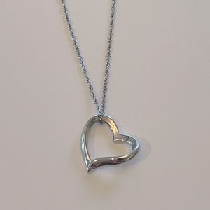 Helzberg Diamonds heart pendant necklace